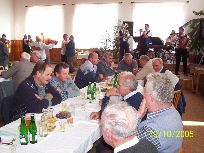 2005-10-19_Radešínská Svratka_046