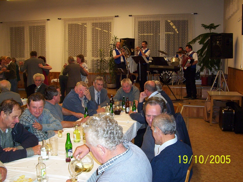 2005-10-19_Radešínská Svratka_079